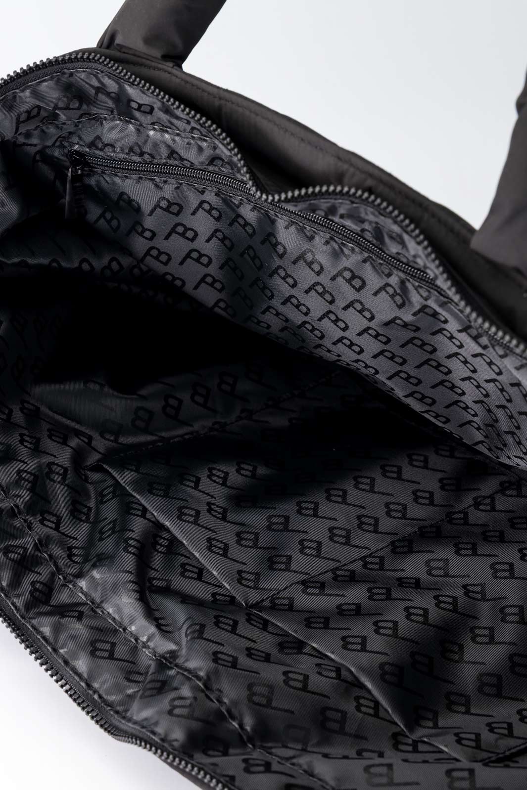 Quilted Tote Bag - Black